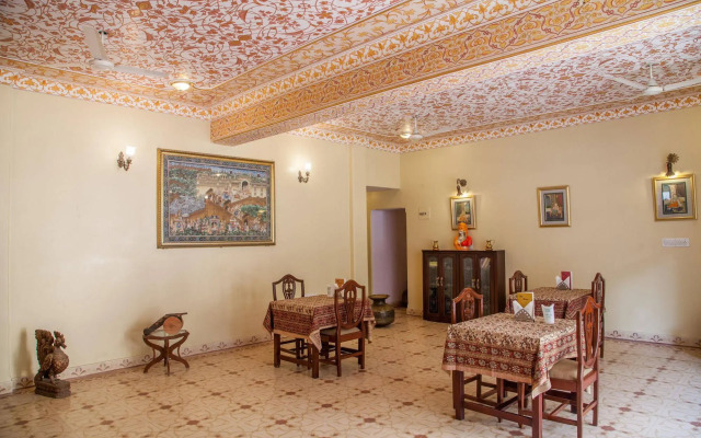Anuraag Villa
