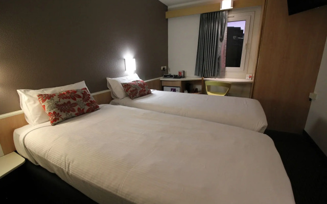 ibis Newcastle