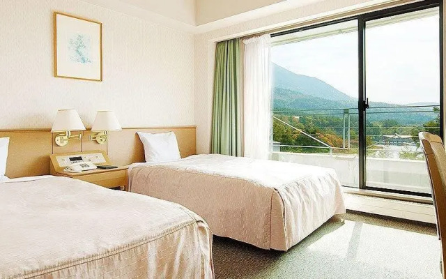 Izumigo, AMBIENT Tateshina Hotel