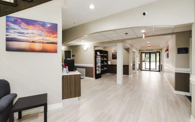 SureStay Studio by Best Western Conroe Downtown