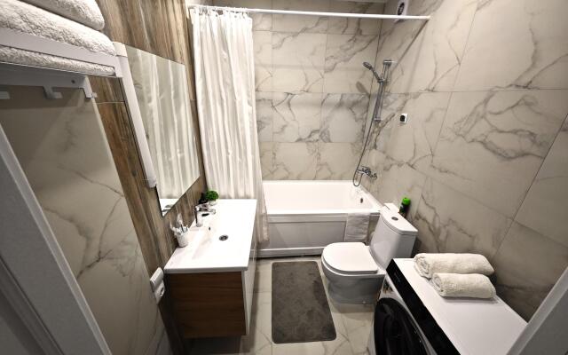 New Life на улице Полоненко 10