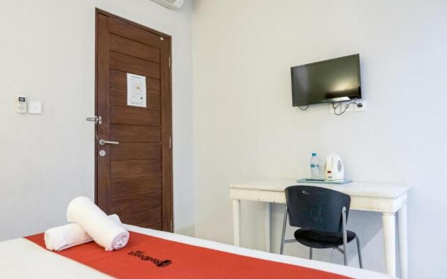 RedDoorz Plus at Sunrise Hotel Sanur