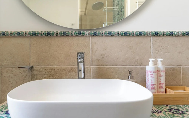 Villa Bali with Pool by Wonderful Italy