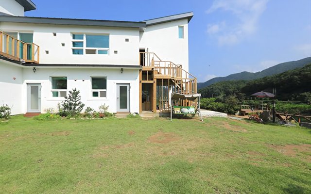 Hongcheon Do Dream Pension (Individual BBQ)