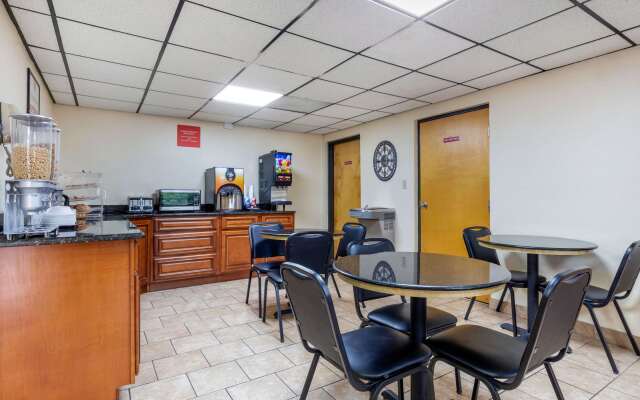 Econo Lodge Chattanooga Northeast - Ooltewah