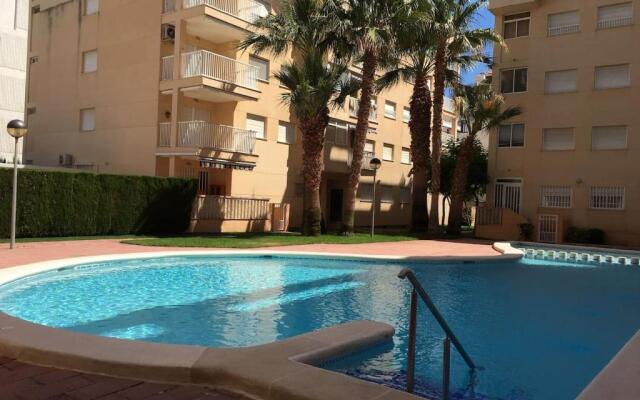 Apartamento Con Terraza, Vistas Al Mar Y Piscina