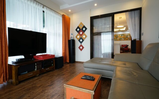 OYO 14551 Home 2BHK Sherly's Casa Grande