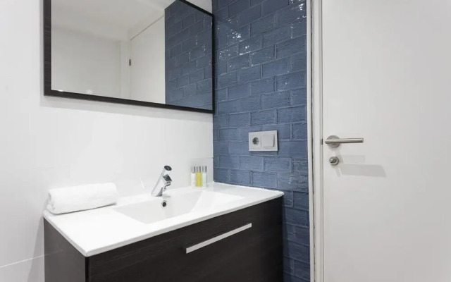 AB Paral·lel Spacious Apartments