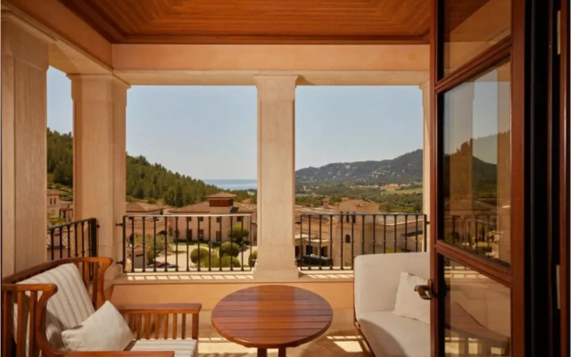 Cap Vermell Grand Hotel