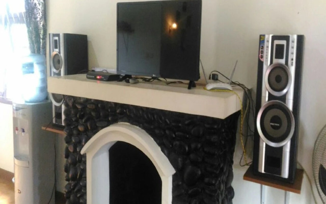 Villa Kota Bunga Anyelir