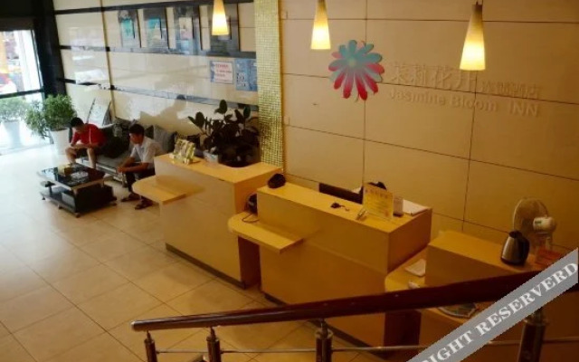 Moli Huakai Chain Hotel Jingzhou Qianshuiwan
