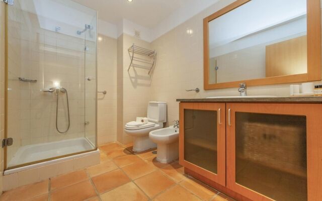 B39 - Marinapark 2 Bed Flat