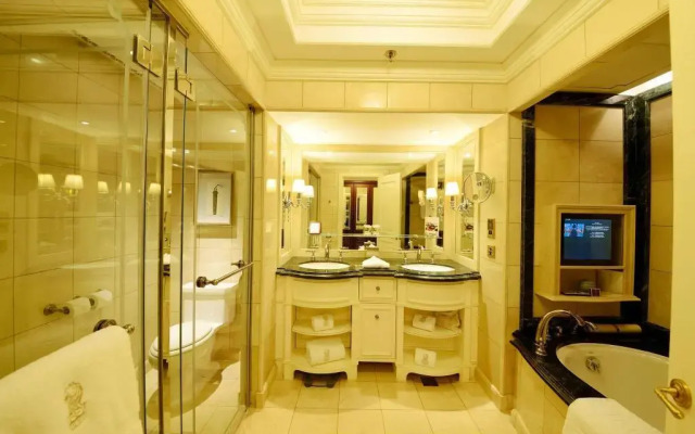 The Ritz-Carlton, Beijing