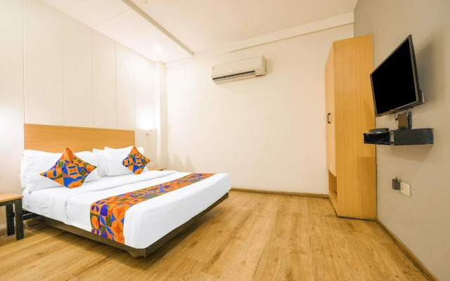 FabHotel Harsh Vihar