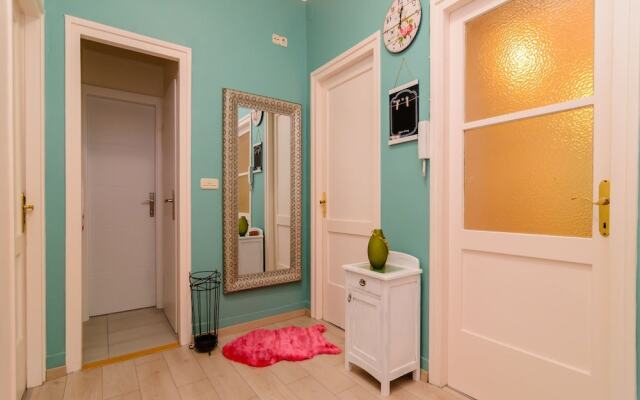 Apartment Smaragd Rose Near the Center of Zadar
