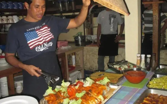 Freddies Santai Sumurtiga