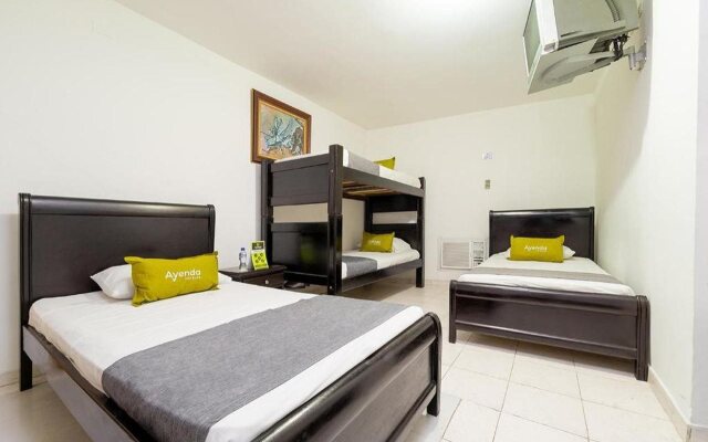 Hotel Ayenda Travel Blue 1705