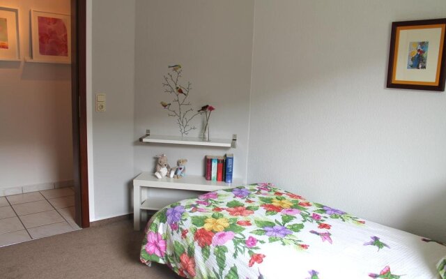 Haus Flora (Ferienwohnungen)