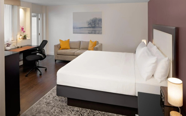 The Andrew Hotel