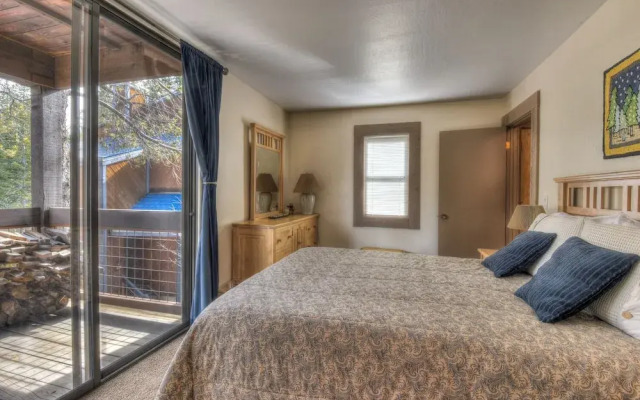 Silver Tree Sanctuary in Aspen Grove!