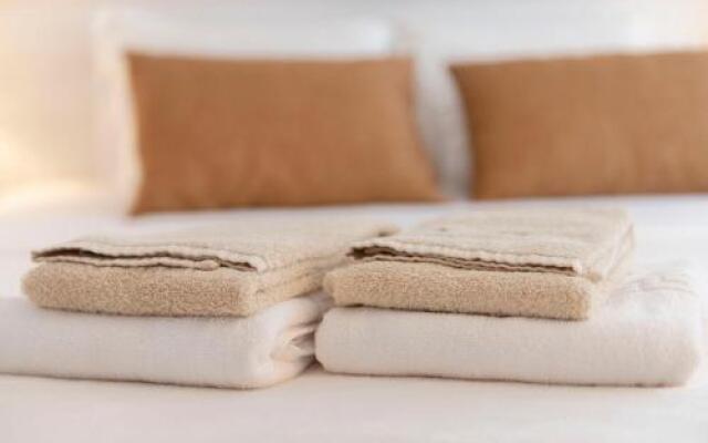 Surf Vilas by Laneez Ericeira