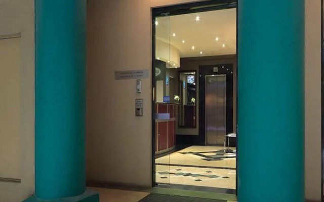 Adina Serviced Apartments Sydney Martin Place