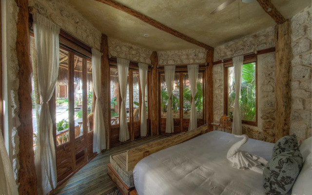 Life Source Retreats Tulum - All Inclusive