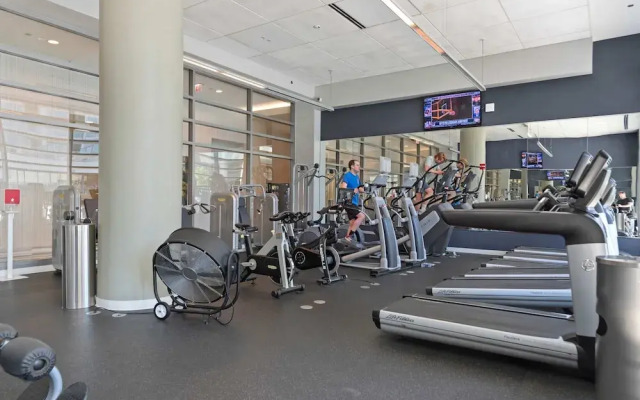 Fulton Group Stay 2 Apartments Skyline Views