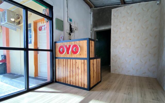 OYO 2232 Kelapa Gading Guesthouse