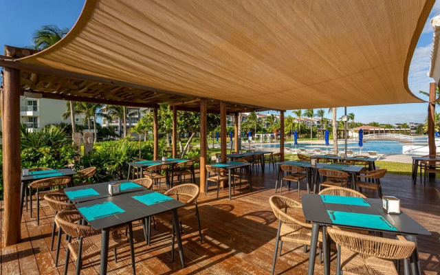 Casa Serena With Private Pool 2 Bedroom Condo by RedAwning