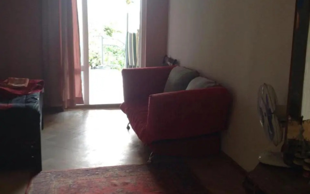 L House