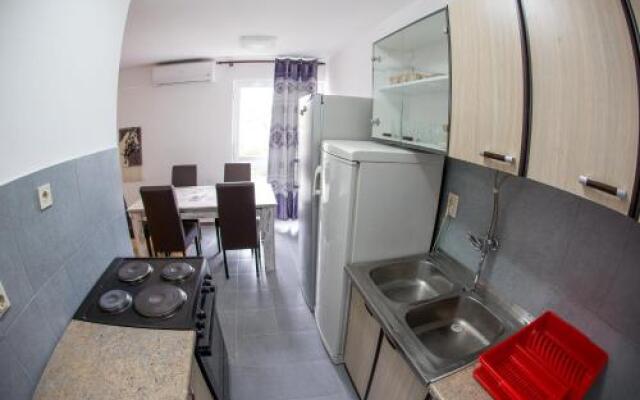 Aleksandar Apartment