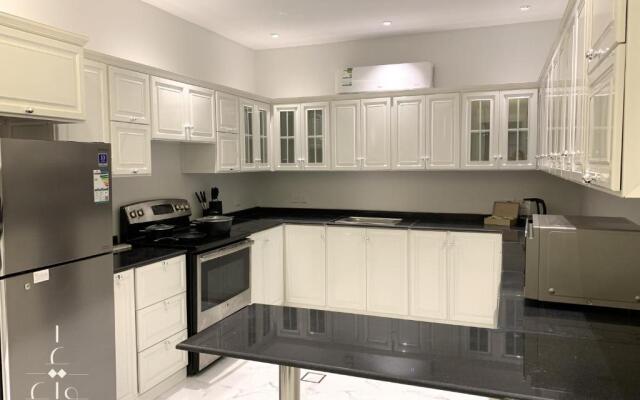 Kease Yasmin A-1 Royal touch  AX12