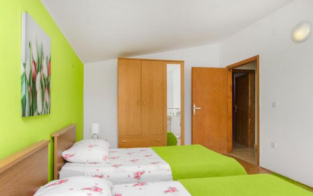 Malaga - Comfortable and Free Parking - A2 B