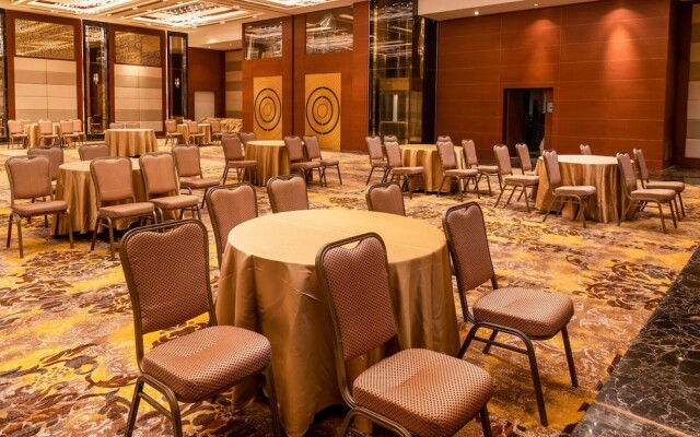 Kay-Em Spectra Hotel Chennai
