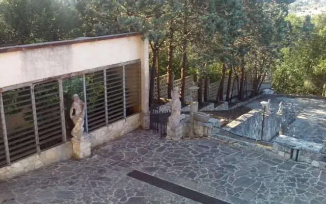 Villa Elisa