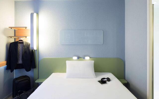 ibis budget Zurich Airport