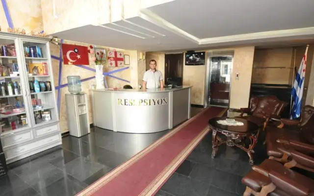 Star Hotel