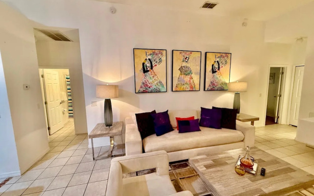 Westridge Super Exclusive 4BR Home Near Disney