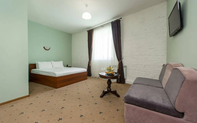 Matreshka Hotel