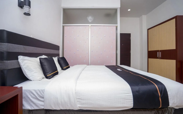 Des Guest House by Oyo Rooms
