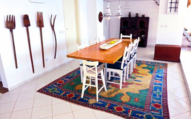 Villa Hazel by Villatatilin