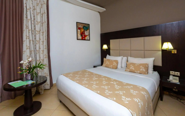 Malak Hotel