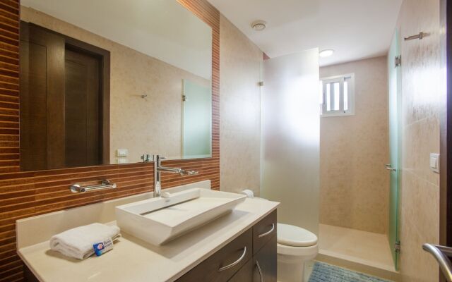 MareAzul Apartment 631 by Realty Group