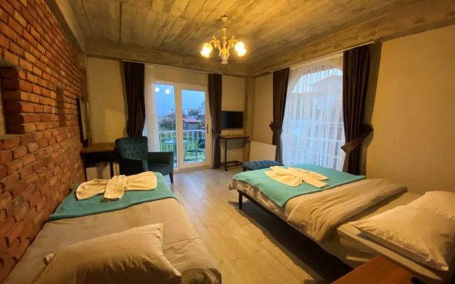 Tas Bahce Marti Otel