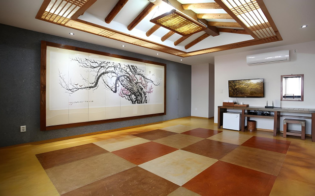 Jeonju Hanok Taejogung Hotel