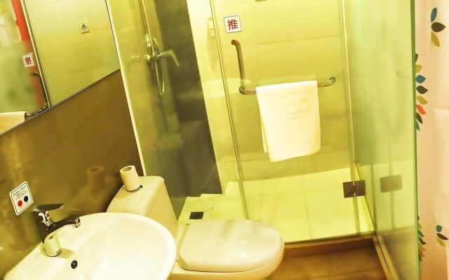 100 Hotel
