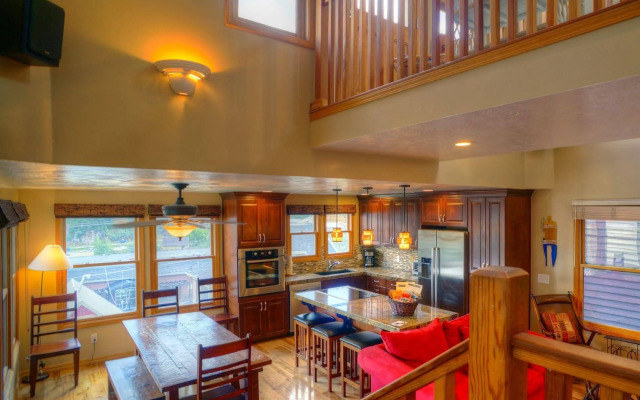 Abode on Woodside