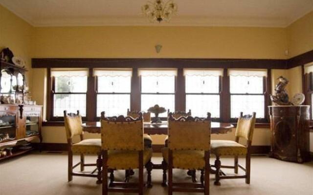 Windradyne Boutique Bed & Breakfast