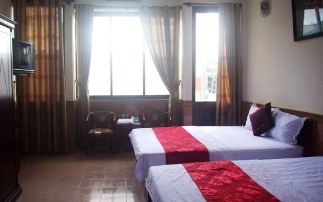 Red Sunset Hotel